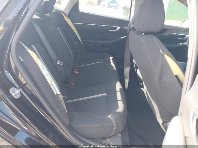 HYUNDAI SONATA SEL - 8