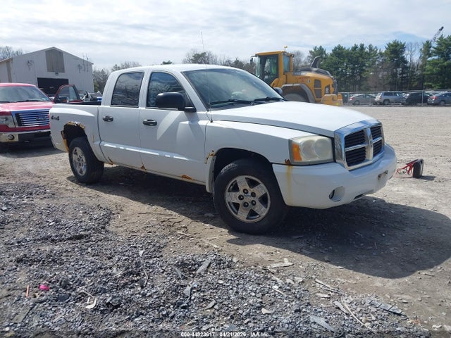 DODGE DAKOTA SLT - 1