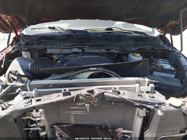 صورة 10 لـ 2018 RAM 2500 BIG HORN 4X4 6'4 BOX