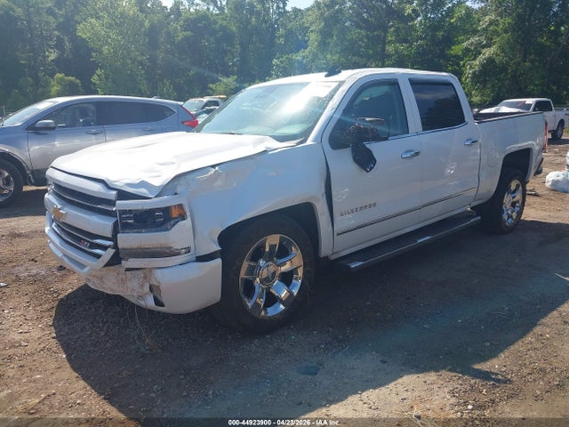 2017 Chevrolet SILVERADO 1500 2LZ — фото 2