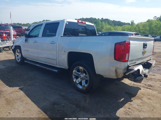 2017 Chevrolet SILVERADO 1500 2LZ — фото 3
