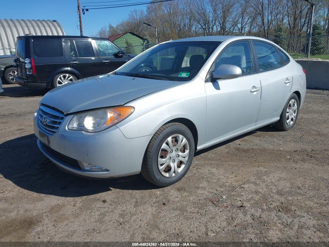 HYUNDAI ELANTRA GLS - 2