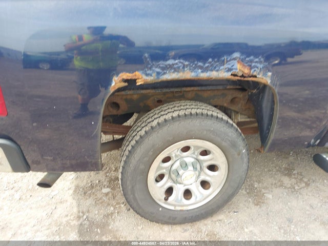 CHEVROLET SILVERADO 1500 LS - 6