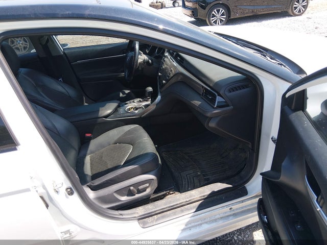 2019 TOYOTA CAMRY XSE 5