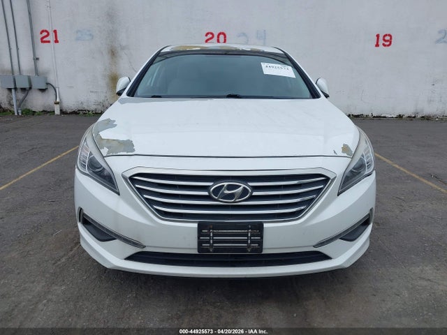 HYUNDAI SONATA SE - 6