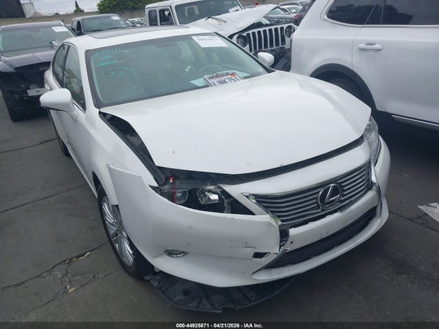 2015 LEXUS ES 
