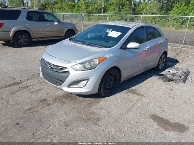 HYUNDAI ELANTRA GT - 2