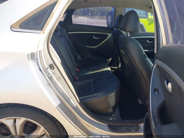 HYUNDAI ELANTRA GT - 8