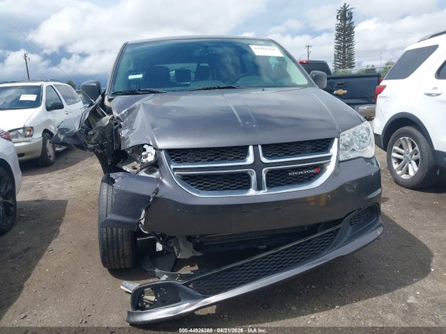 2017 DODGE GRAND CARAVAN SE 11