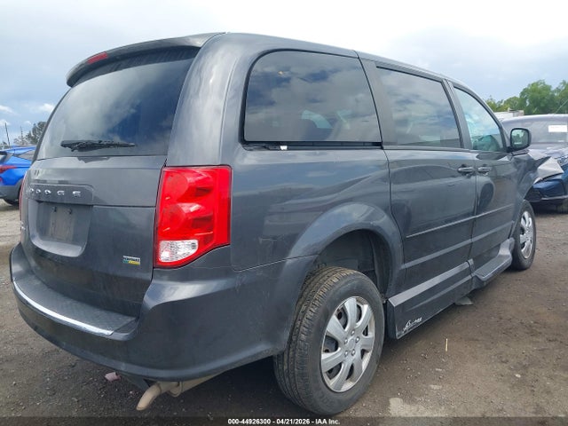 2017 DODGE GRAND CARAVAN SE 4