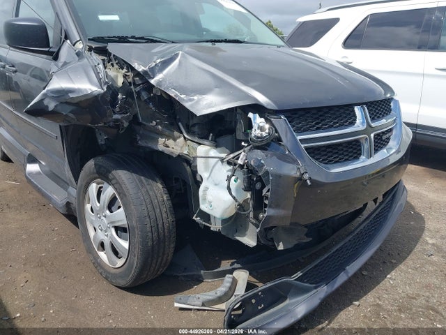 2017 DODGE GRAND CARAVAN SE 6