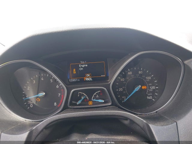 2017 Ford Focus, VIN: 1FADP3E21HL314880