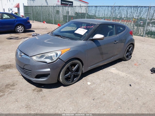 HYUNDAI VELOSTER BASE W/BLACK - 2