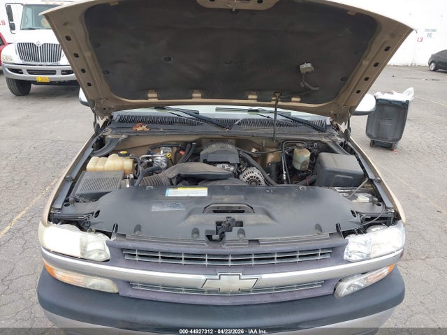 CHEVROLET SILVERADO 2500 LS - 10