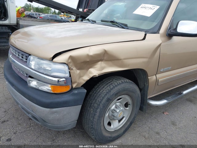CHEVROLET SILVERADO 2500 LS - 6