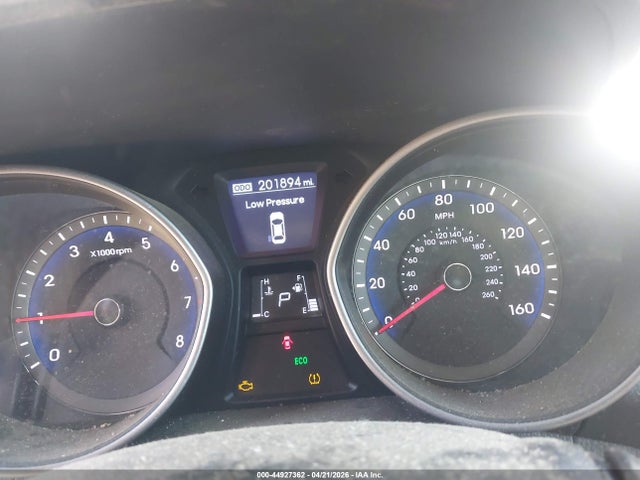 HYUNDAI ELANTRA GT - 7