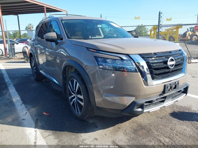 2024 NISSAN PATHFINDE PLATINUM
