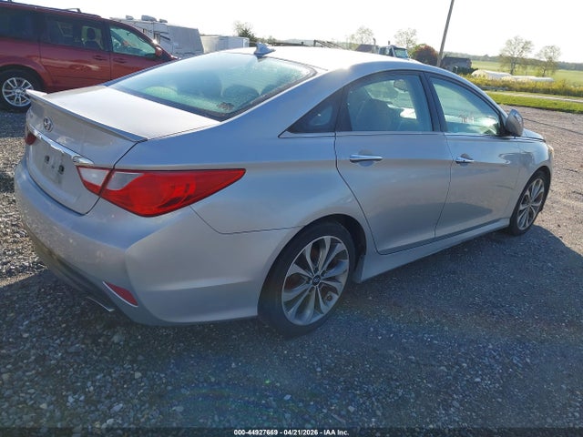 HYUNDAI SONATA SE - 4