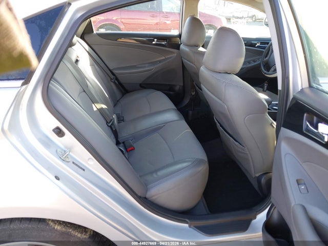 HYUNDAI SONATA SE - 8