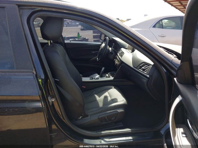صورة مصغرة 5 لـ 2013 BMW 328I