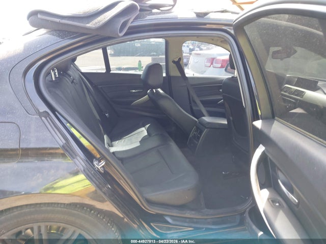 صورة مصغرة 8 لـ 2013 BMW 328I