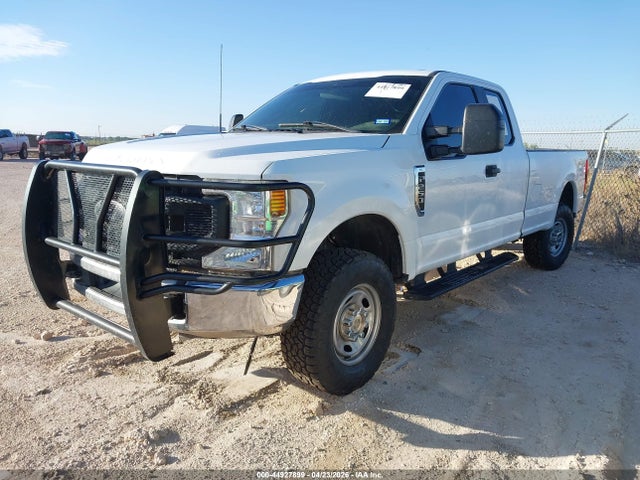 FORD F-250 XL - 2