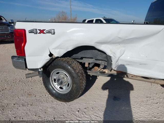 FORD F-250 XL - 6