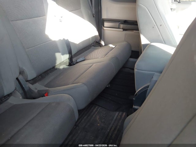 FORD F-250 XL - 8