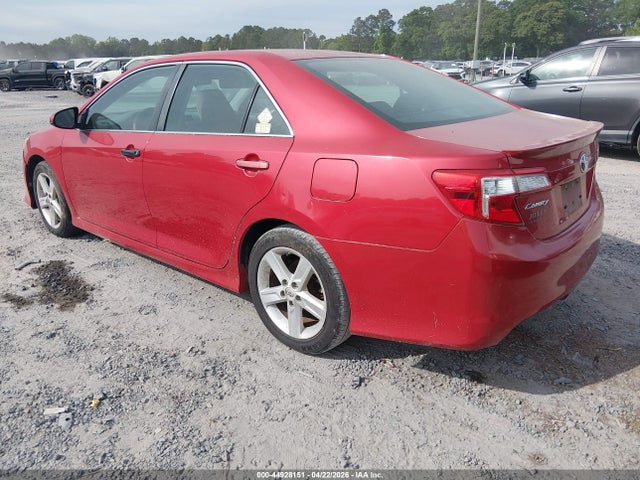 TOYOTA CAMRY - 3