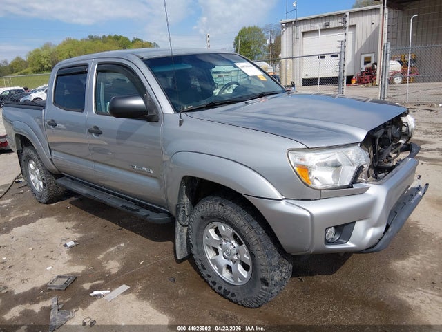 2015 TOYOTA TACOMA BASE V6