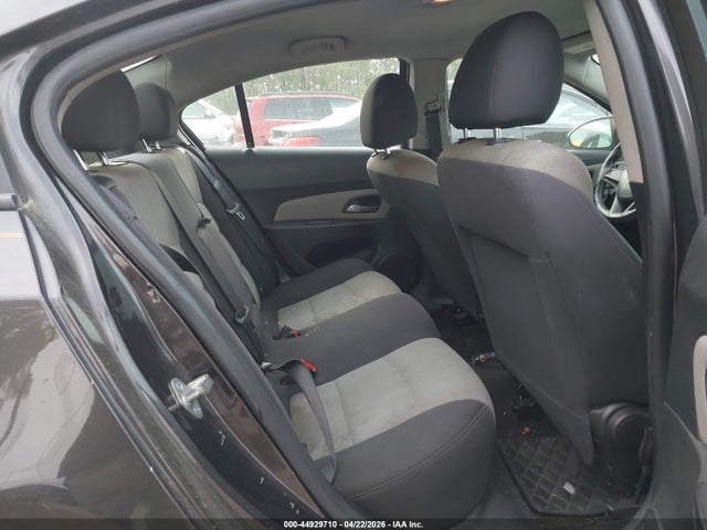 CHEVROLET CRUZE LS AUTO - 8