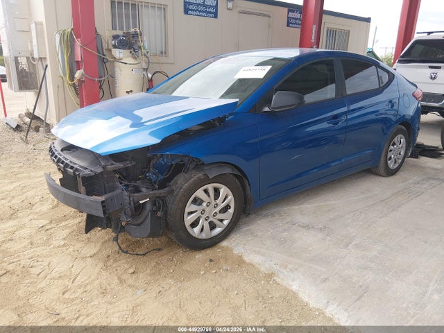 HYUNDAI ELANTRA SE - 2