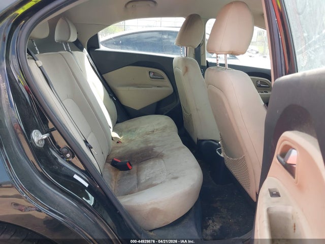 KIA RIO LX - 8