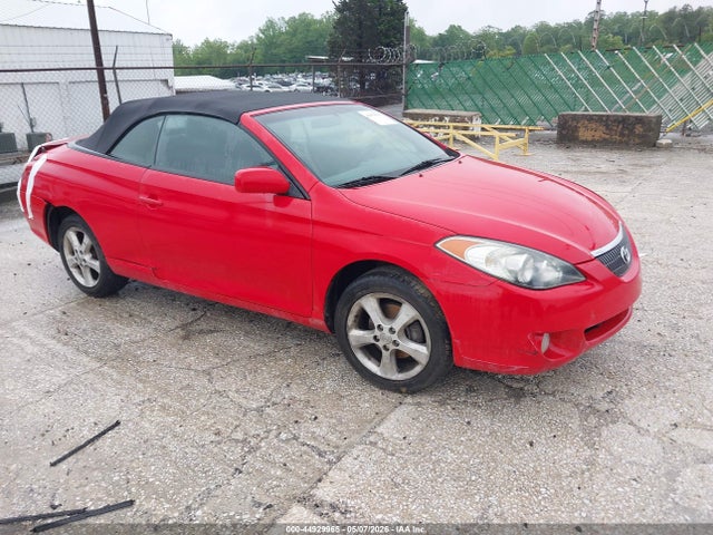 2005 TOYOTA CAMRY SE