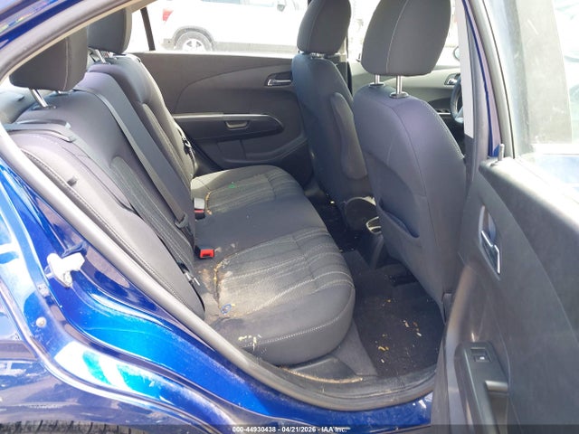 CHEVROLET SONIC 2LT - 8