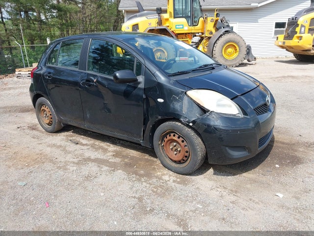 2011 TOYOTA YARIS 