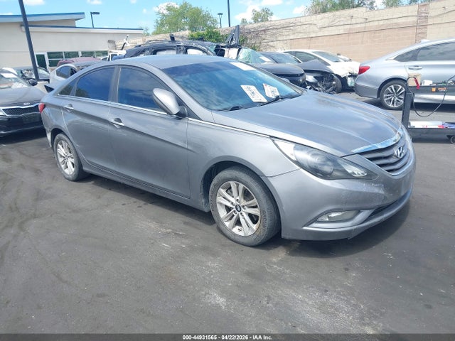 2013 Hyundai SONATA GLS — фото 1