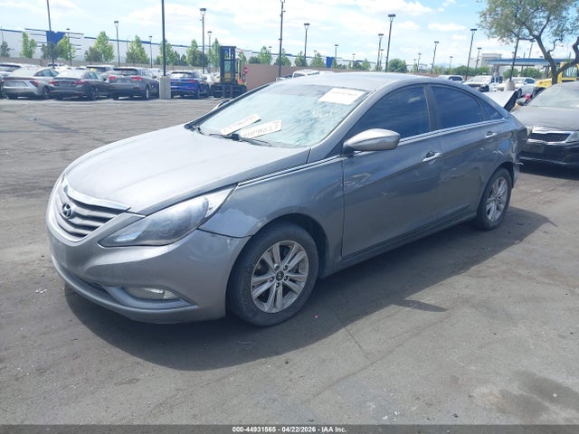 2013 Hyundai SONATA GLS — фото 2