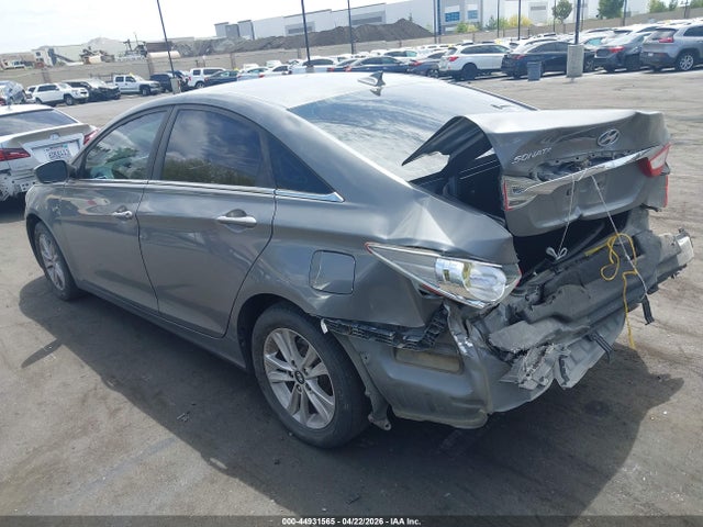 2013 Hyundai SONATA GLS — фото 3