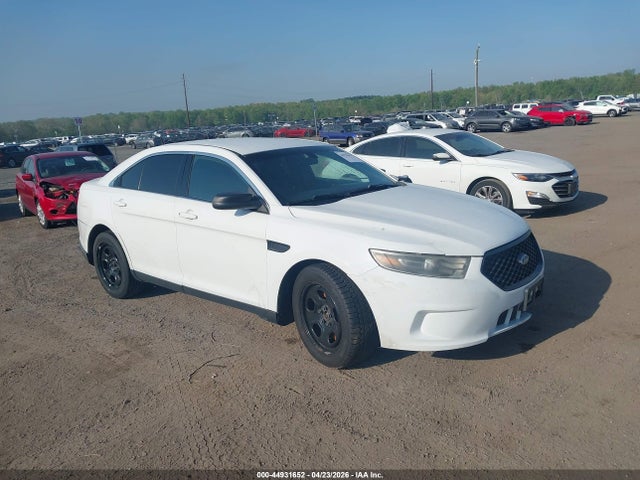 FORD POLICE INTERCEPTOR - 1