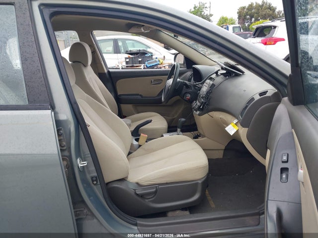 HYUNDAI ELANTRA GLS - 5