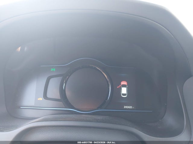 HYUNDAI IONIQ HYBRID LIMITED - 7