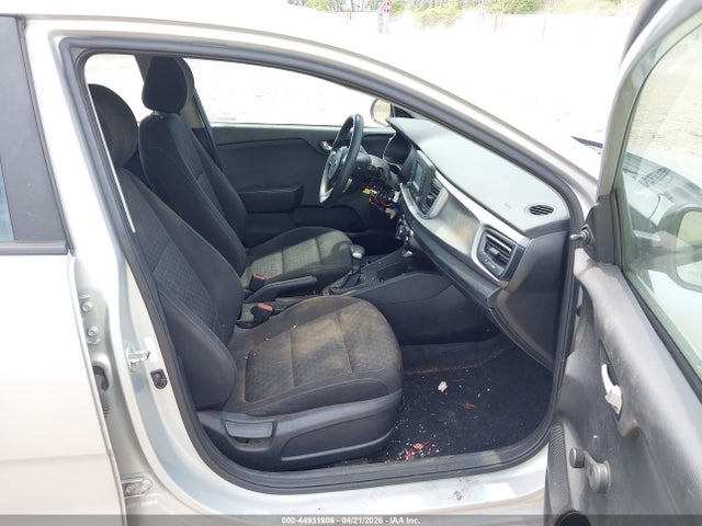 KIA RIO LX - 5