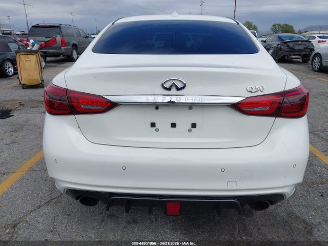 2021 Infiniti Q50 LUXE 照片 16