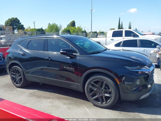 2019 CHEVROLET BLAZER 13