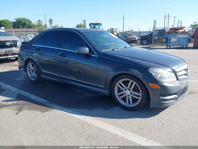 2013 MERCEDES-BENZ C SPORT