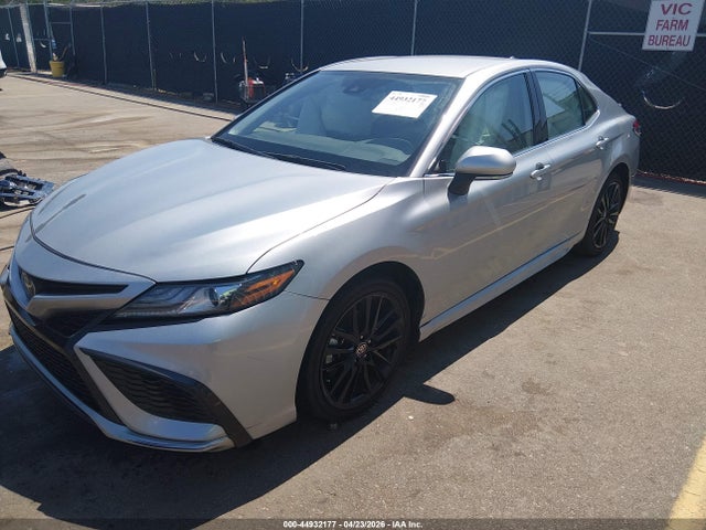 2024 Toyota CAMRY XSE 照片 2