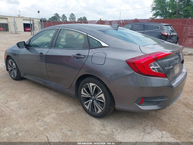 صورة 3 لـ 2018 Honda CIVIC EX-T