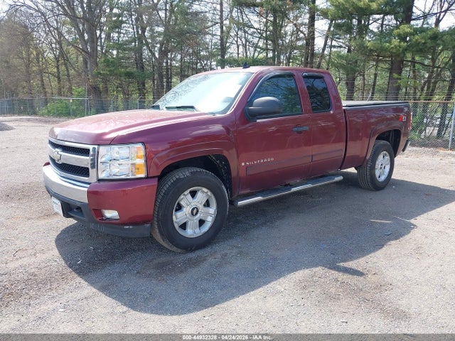 CHEVROLET SILVERADO 1500 - 2