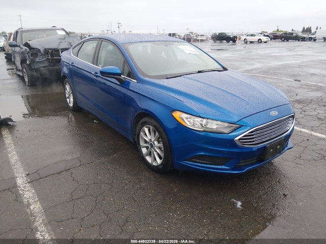FORD FUSION SE - 1